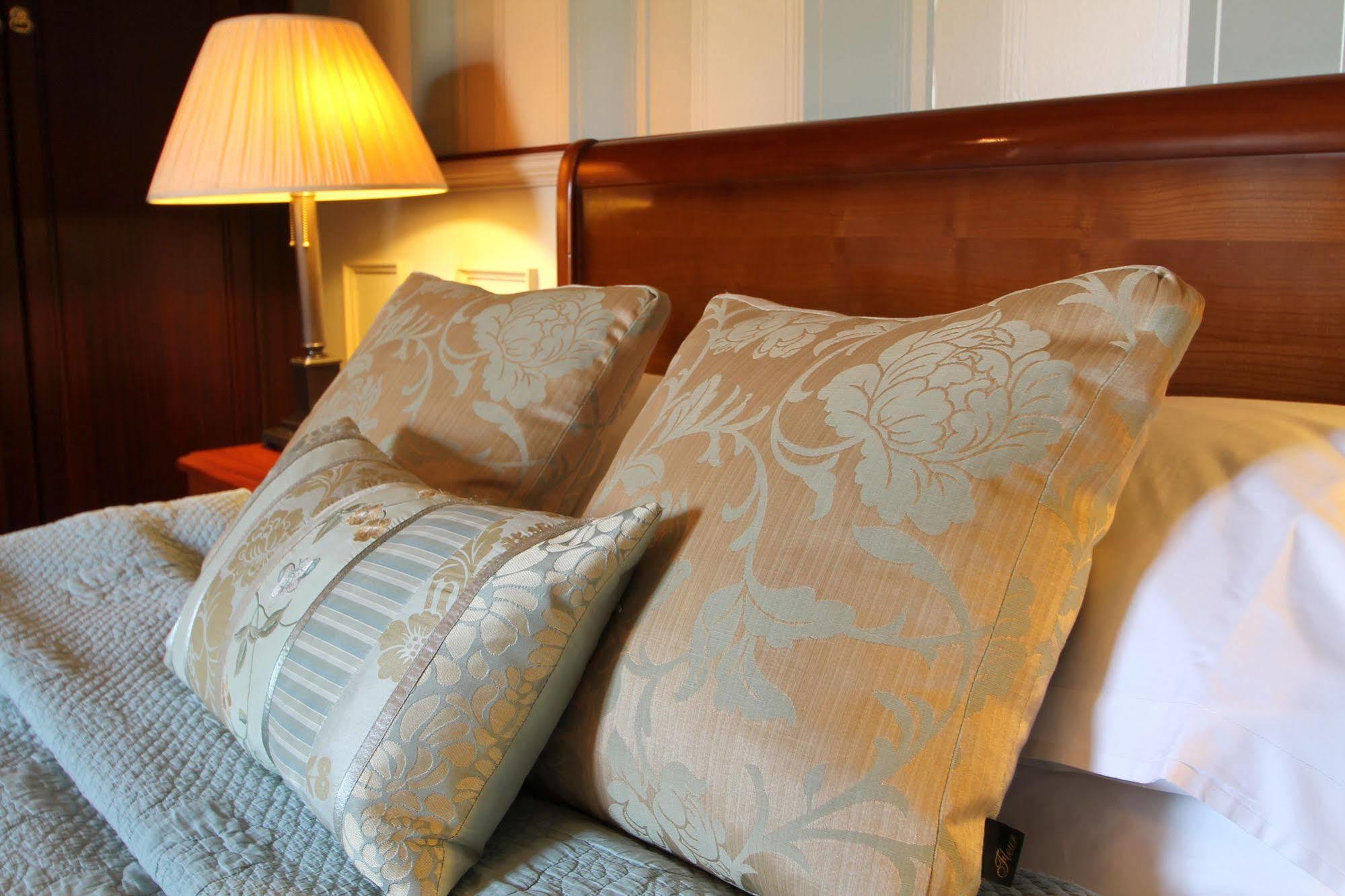 Alexandra Court Hotel Congleton Eksteriør billede